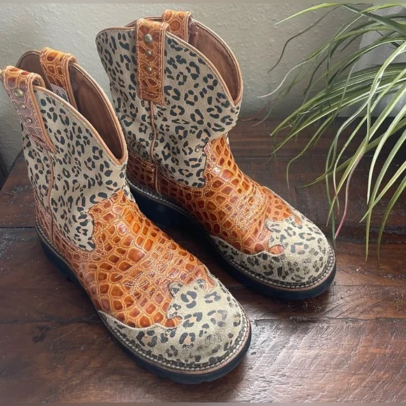 Ariat Fatbaby Women’s Boots. Leopard/Leather Outer. Size 8B - Picture 3 of 9